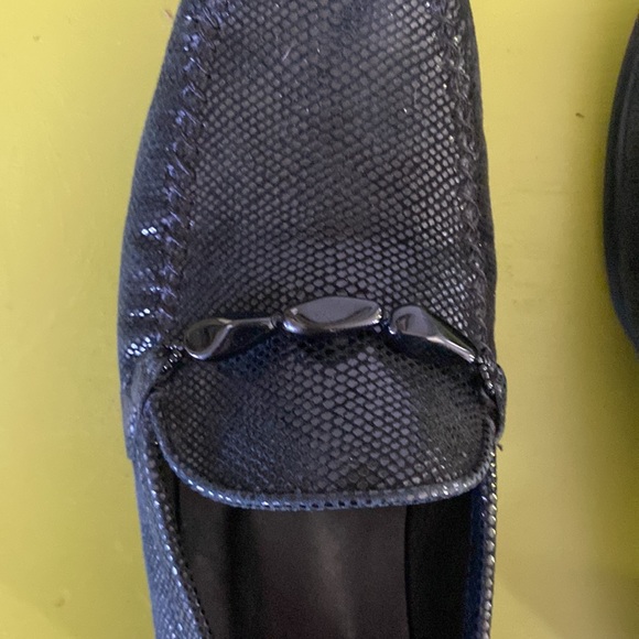 Stuart Weitzman loafers. Size 8. - Picture 4 of 5